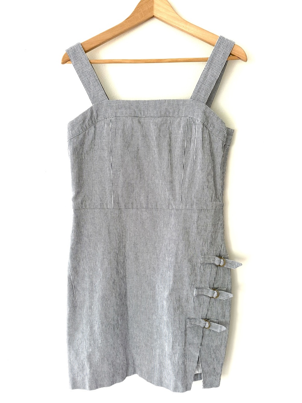 Simply Noelle Pinstripe Buckle Accent Mini Dress EUC S/M Coastal Resort Summer - Picture 2 of 12